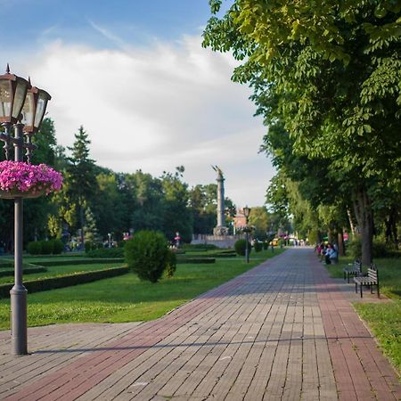 Modern Apartmetns In Town Center Poltava Ngoại thất bức ảnh